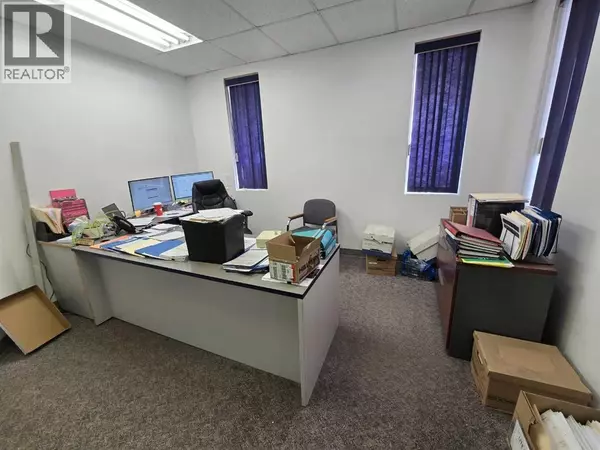 Red Deer, AB T4P2V5,170, 8319 Chiles Ind Avenue