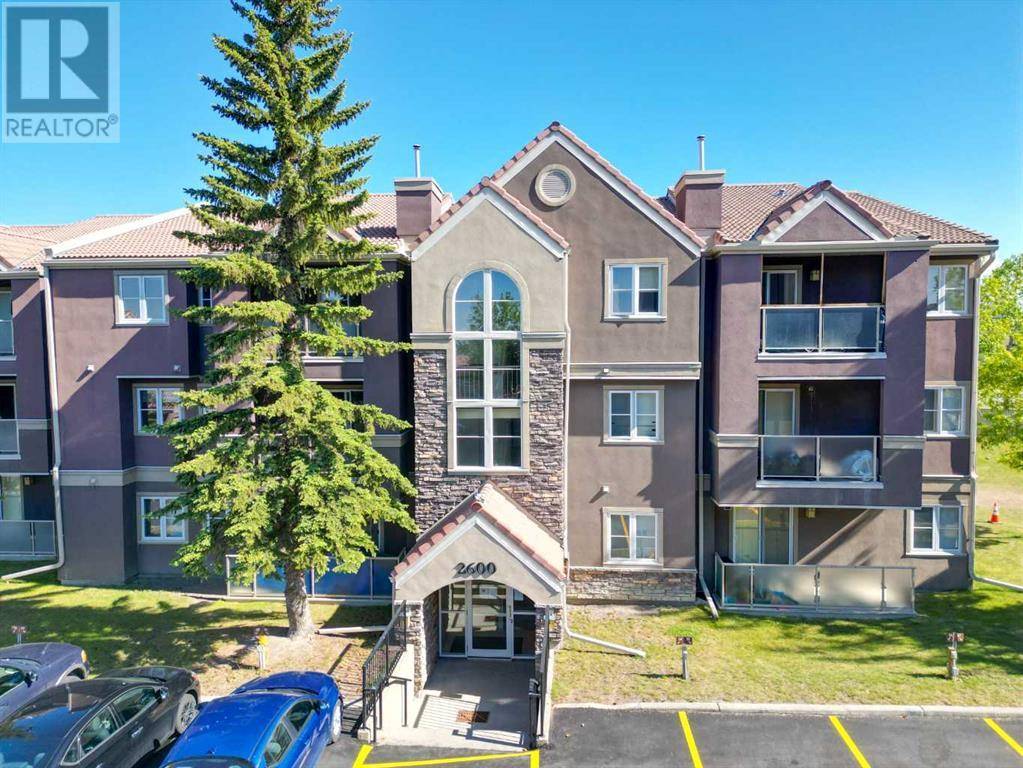 2612, 3400 Edenwold Heights NW, Calgary, AB T3A3Y5