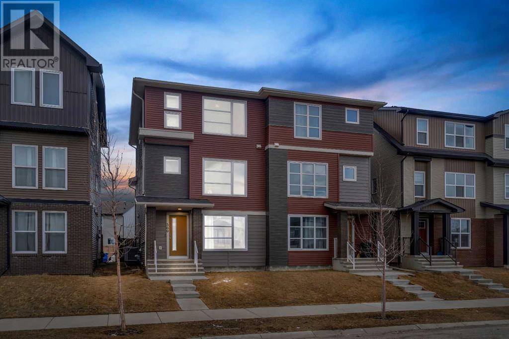 569 savanna Boulevard NE, Calgary, AB T3J0X3