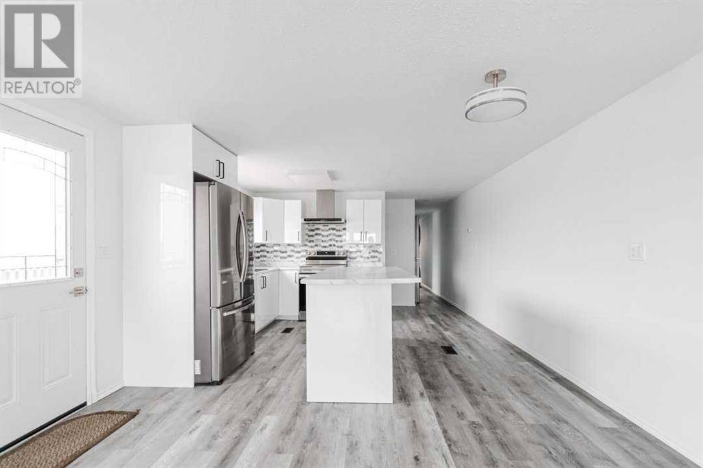 Fort Mcmurray, AB T9K2J2,228 Cokerill Crescent