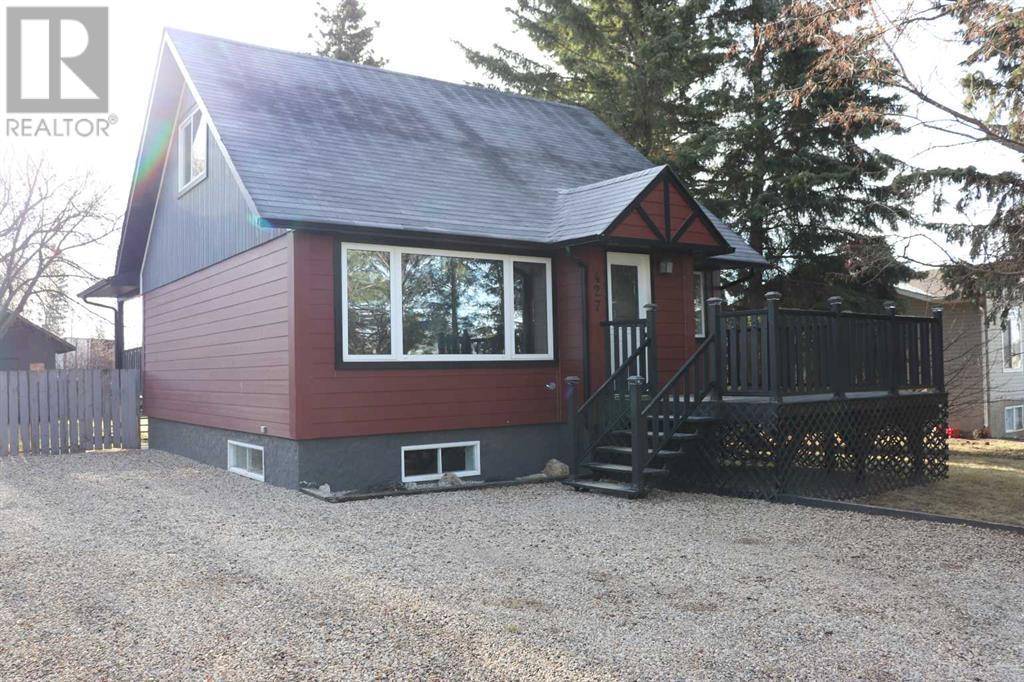 427 70 Street, Edson, AB T7E1M8