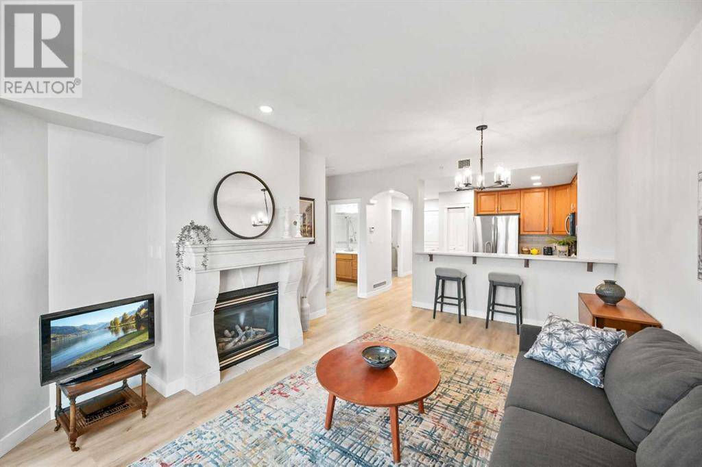 105, 1718 14 Avenue NW, Calgary, AB T2N4Y7