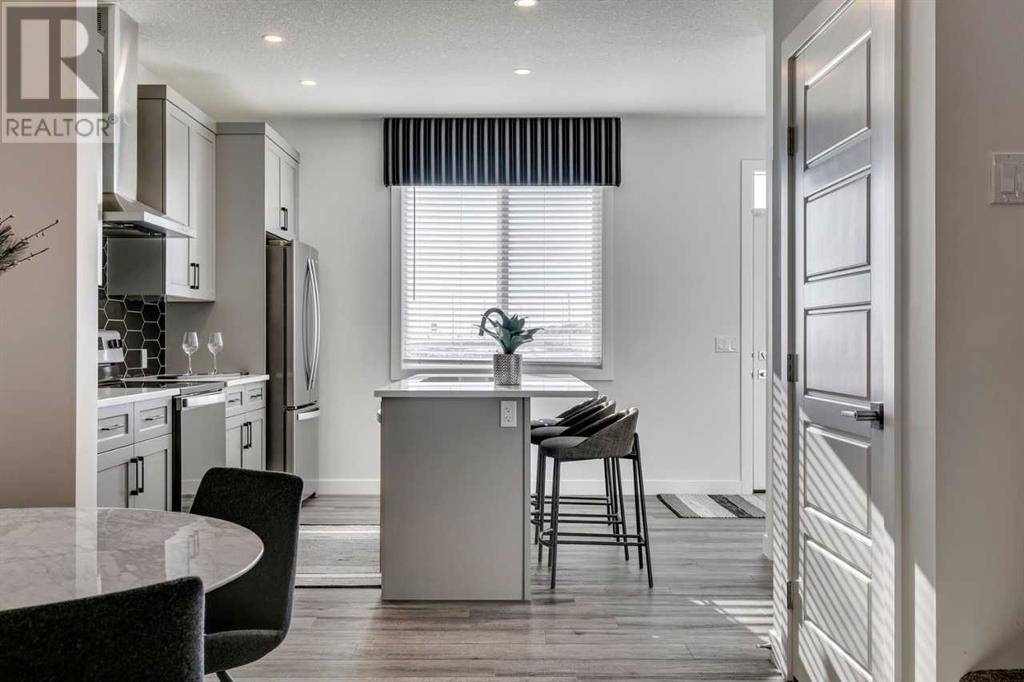 Chestermere, AB T1X2P4,435 Chelsea Port Crossing