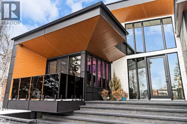 Calgary, AB t2v2c5,1016 Beverley Boulevard SW