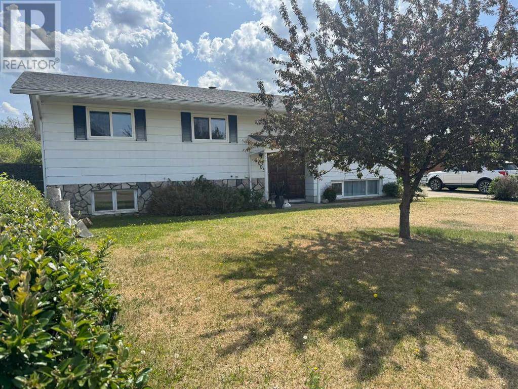 Peace River, AB T8S1E8,8005 94 Street