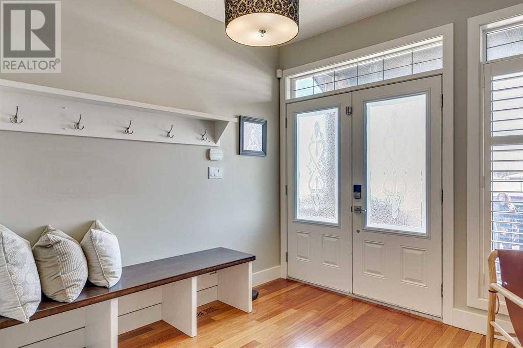 Calgary, AB T2T2W1,1732 50 AVE Southwest