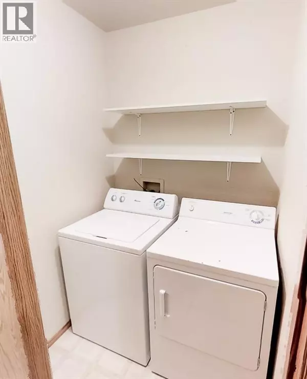 Grande Prairie, AB T8V1H2,C, 10029 105 Avenue