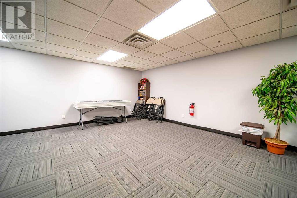 Wainwright, AB T9W0A3,405, 2609 11 Avenue