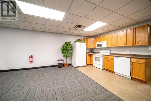 Wainwright, AB T9W0A3,302, 2609 11 Avenue