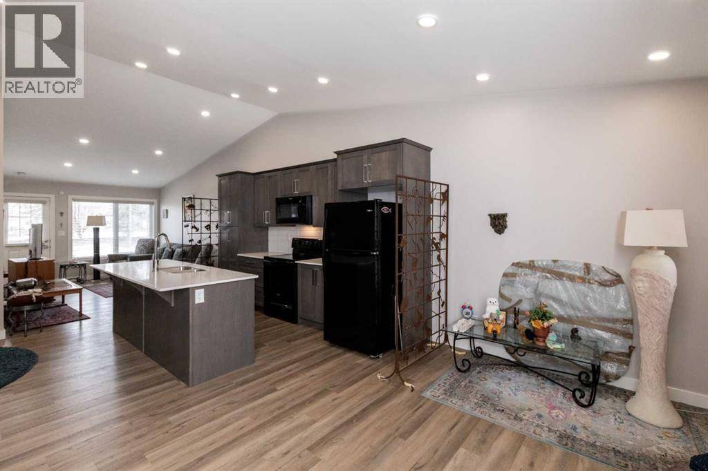 Red Deer, AB T4P2P9,45 Golden Crescent