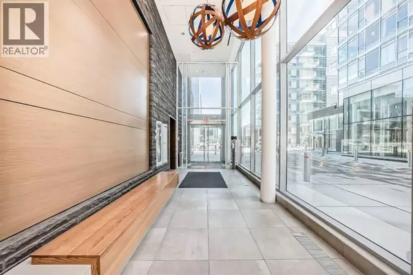 Calgary, AB T2P1L1,601, 138 Waterfront Court SW