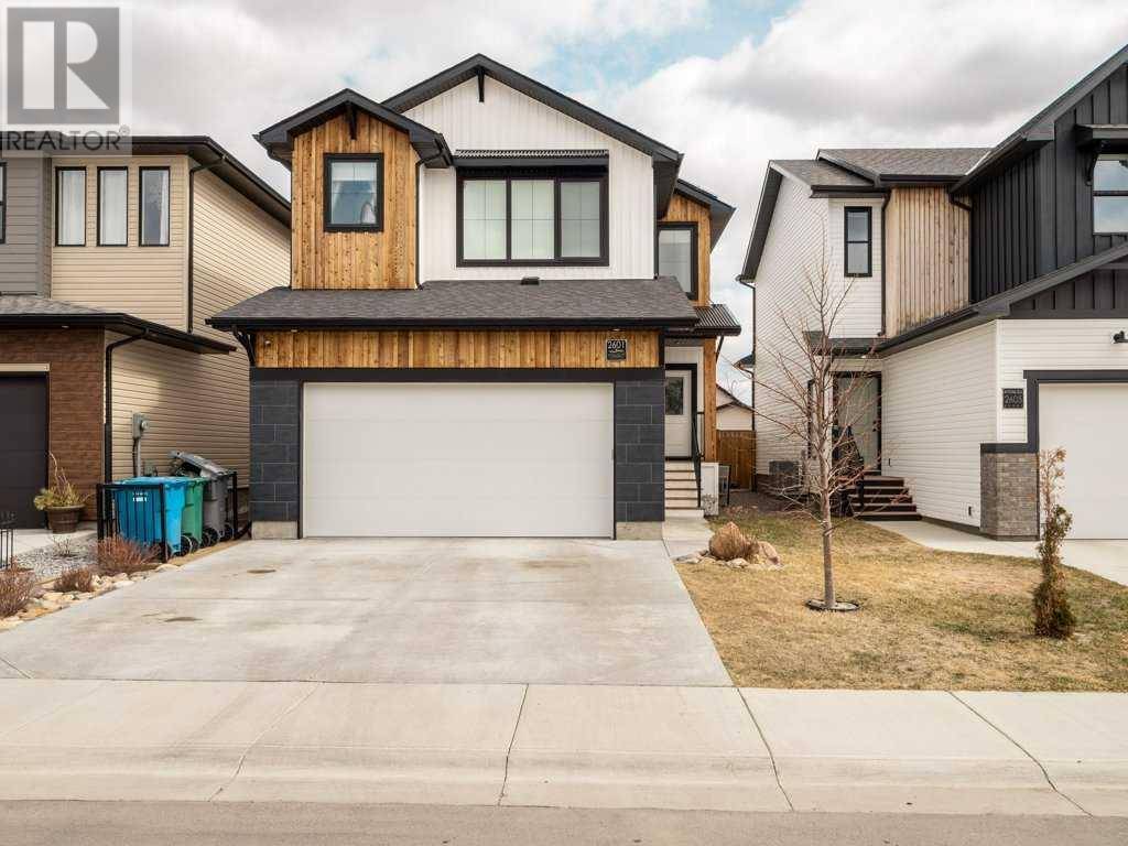 2601 45 Street S, Lethbridge, AB T1K8K6