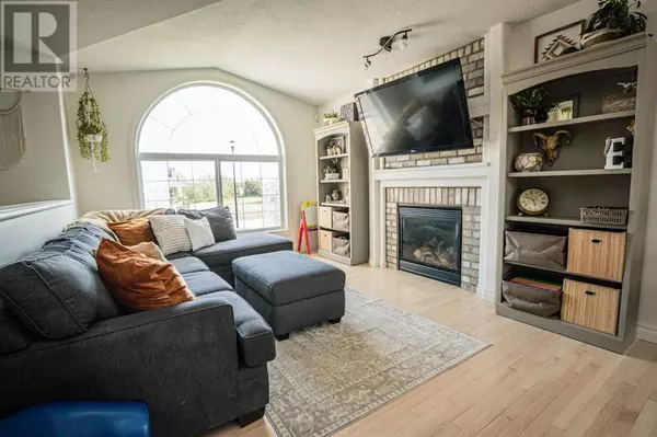 Grande Prairie, AB T8X8C9,9122 Lakeshore Drive