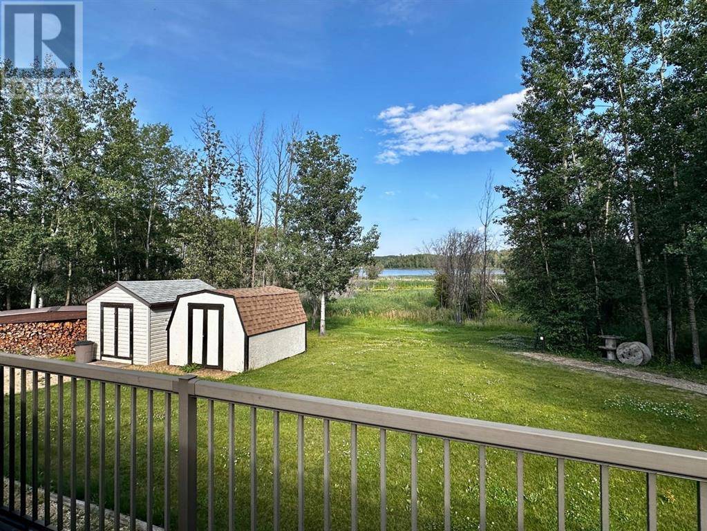 Rural Barrhead No. 11 County Of, AB T7N1N3,5 Heron Drive