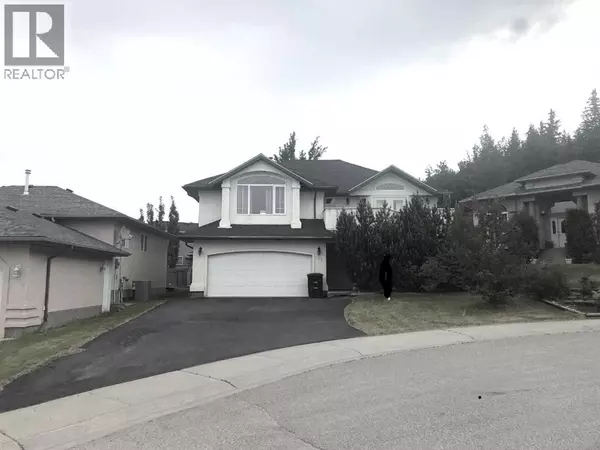 105 Parker Place, Hinton, AB T7V2E5
