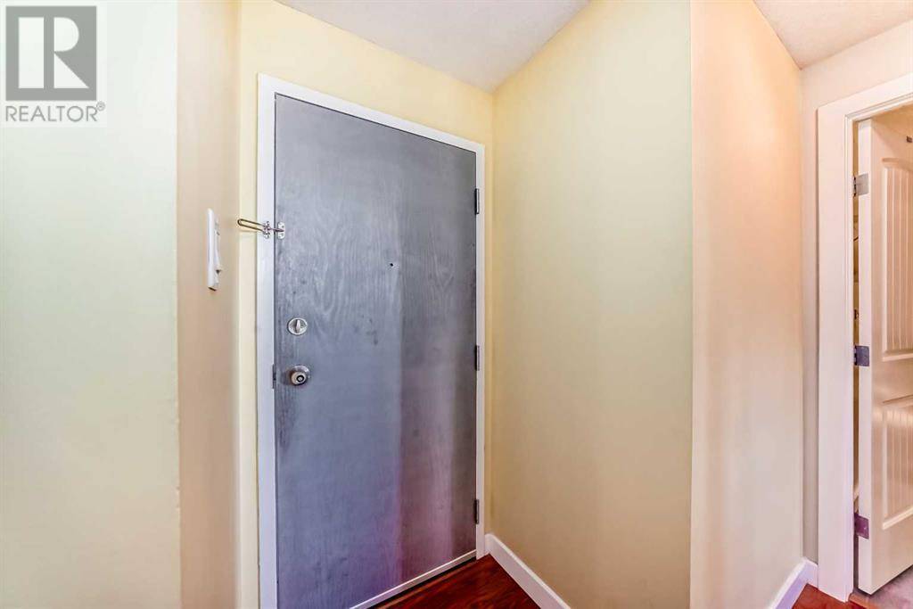 Calgary, AB T3C0X5,305, 1225 15 Avenue SW