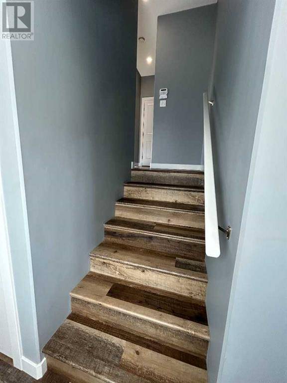 Grande Prairie, AB T8V6T2,10630 114C Street