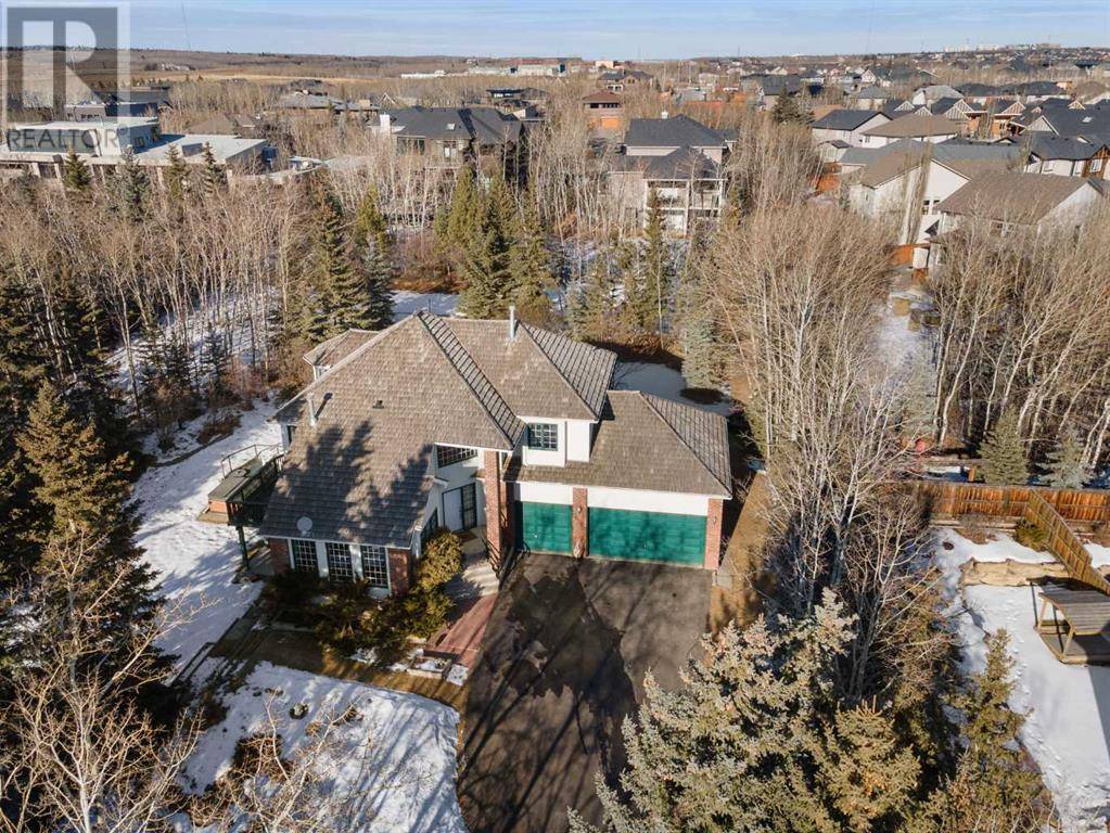 Calgary, AB T3H4G4,100 Anatapi Lane SW