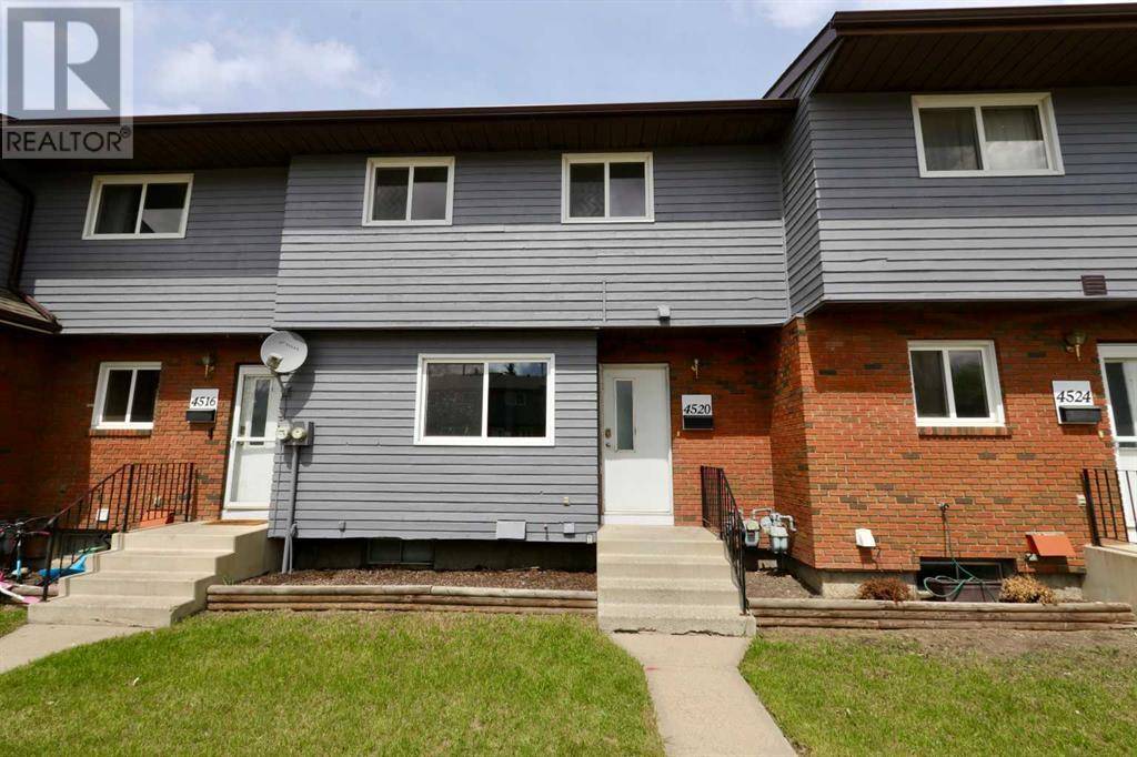 4520 47 Street, Innisfail, AB T4G1P5