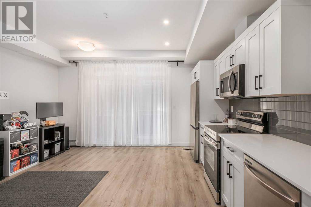 Calgary, AB T3M3Y1,5215, 200 Seton Circle SE
