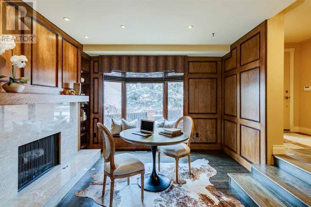 Calgary, AB T2V4Y3,6, 35 Oakmount Court SW