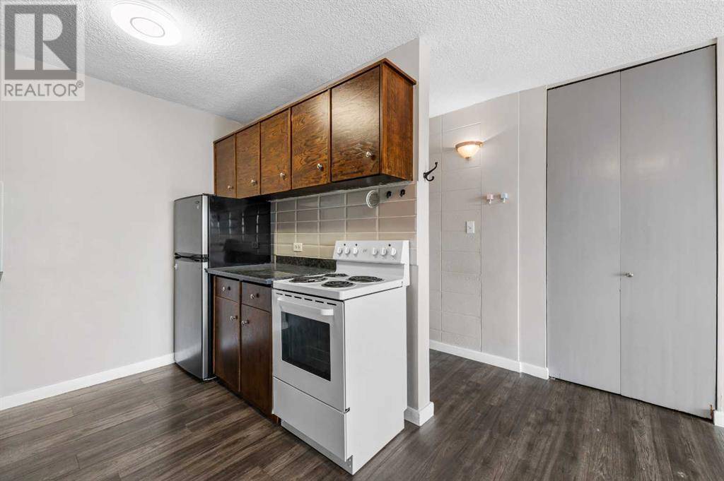 Calgary, AB T2S0A9,430, 519 17 Avenue SW