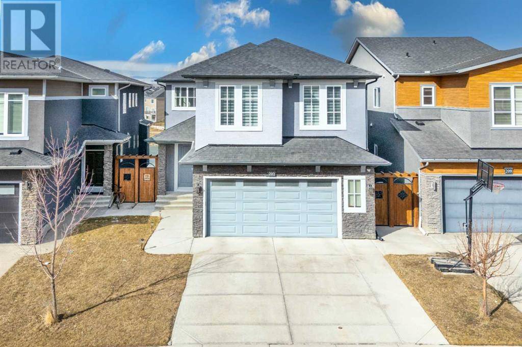 205 Carringvue Manor NW, Calgary, AB T3P0W3