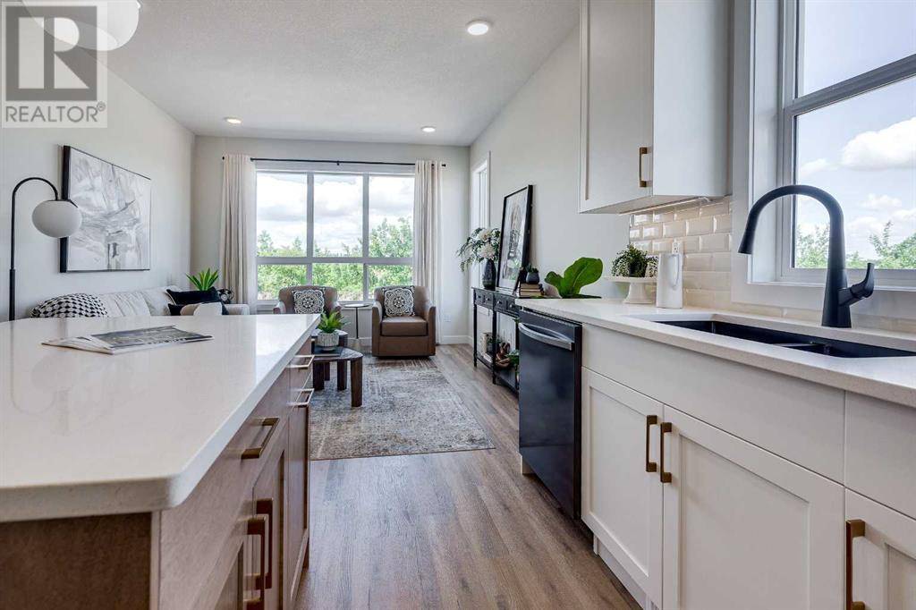 Red Deer, AB T4P3H1,35 Ellington Crescent