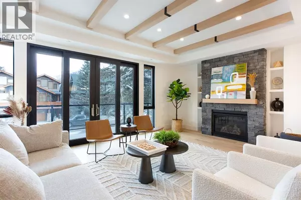 Canmore, AB T1W2G7,1 (NE), 617 4th Street