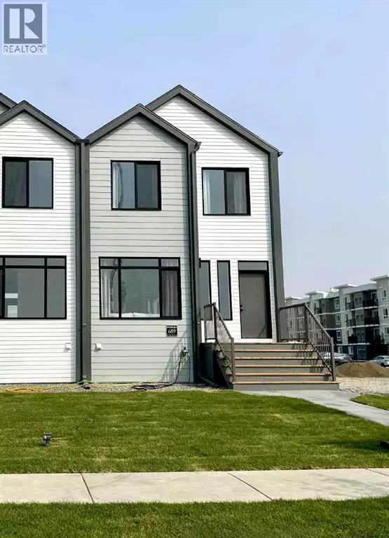 Lethbridge, AB T1H7H7,689 Blackwolf Boulevard N