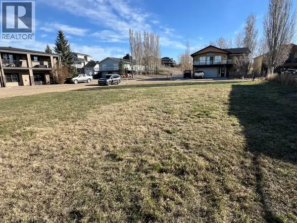 Rural Vulcan County, AB T0L0R0,446 Sunset Drive