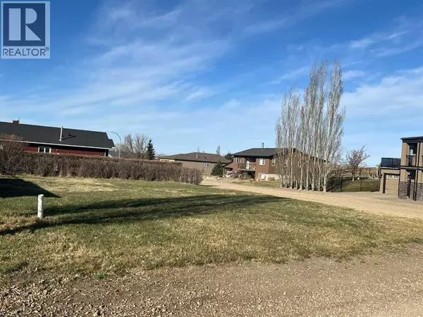 Rural Vulcan County, AB T0L0R0,446 Sunset Drive