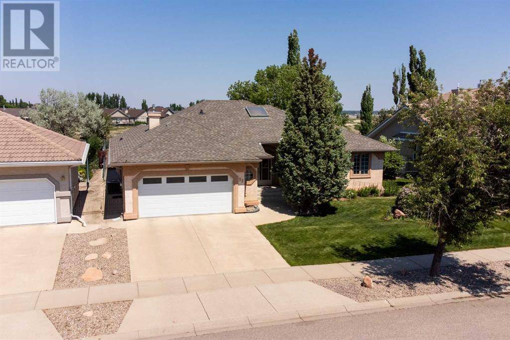 57 Canyon Boulevard W, Lethbridge, AB T1K6X6
