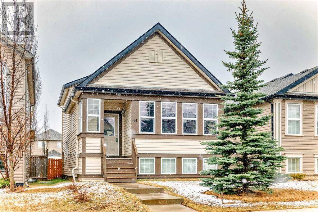 61 Everglen Way SW, Calgary, AB T2Y5G3