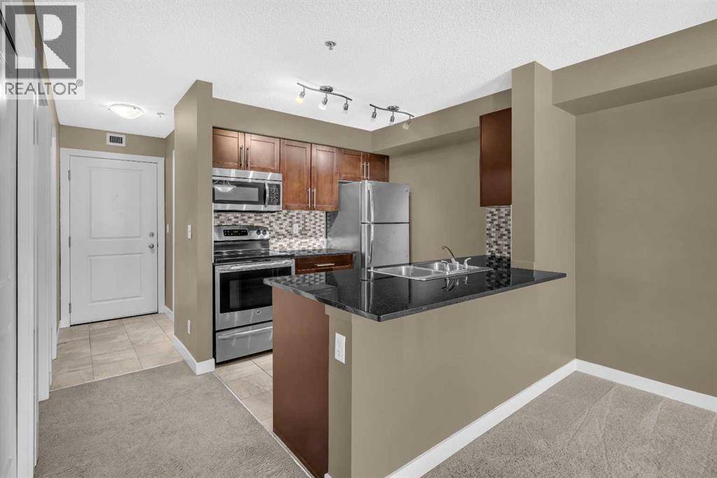 Airdrie, AB T4B3V7,9212, 403 Mackenzie Way