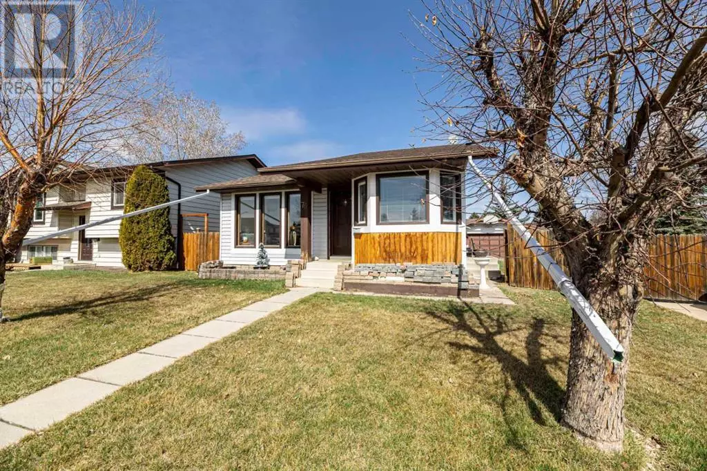 Red Deer, AB T4P2Y5,76 Reeves Crescent