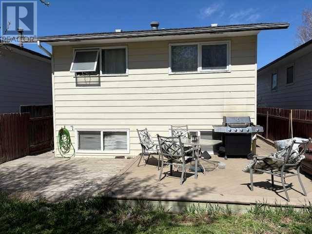Lethbridge, AB T1K5H4,115 Cayuga Crescent W