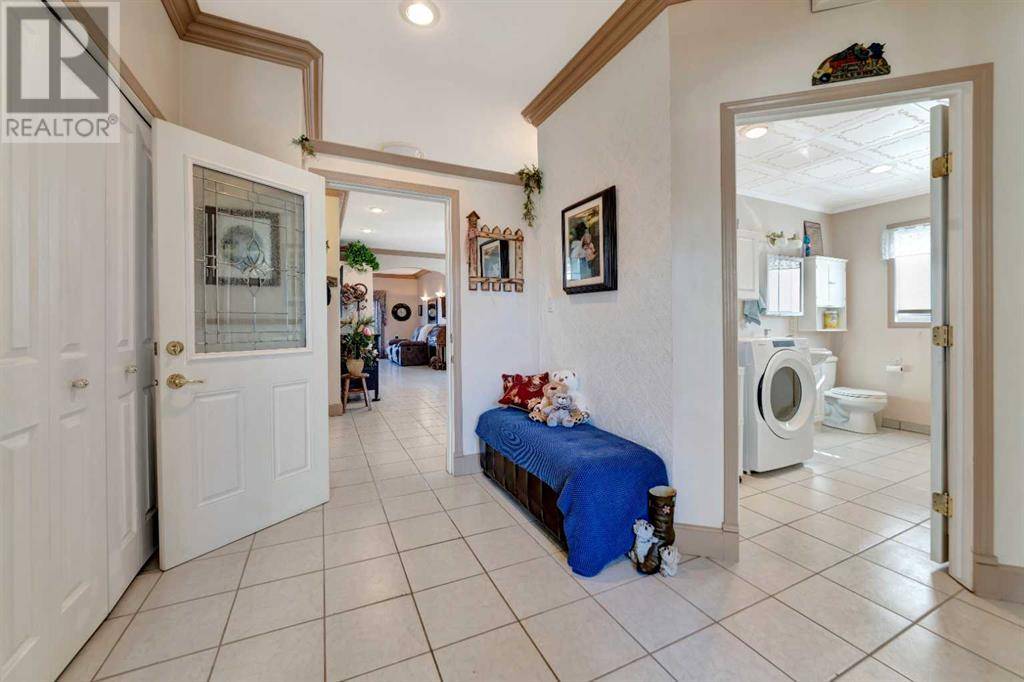Lloydminster, SK S9V2G1,4308 35 Street
