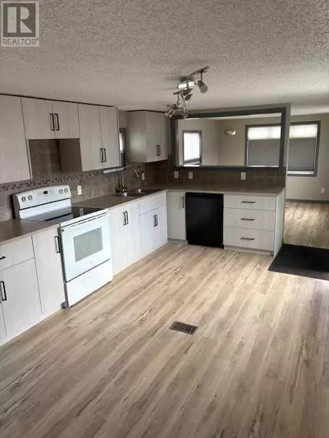 Carstairs, AB T0M0N0,19 Park Road