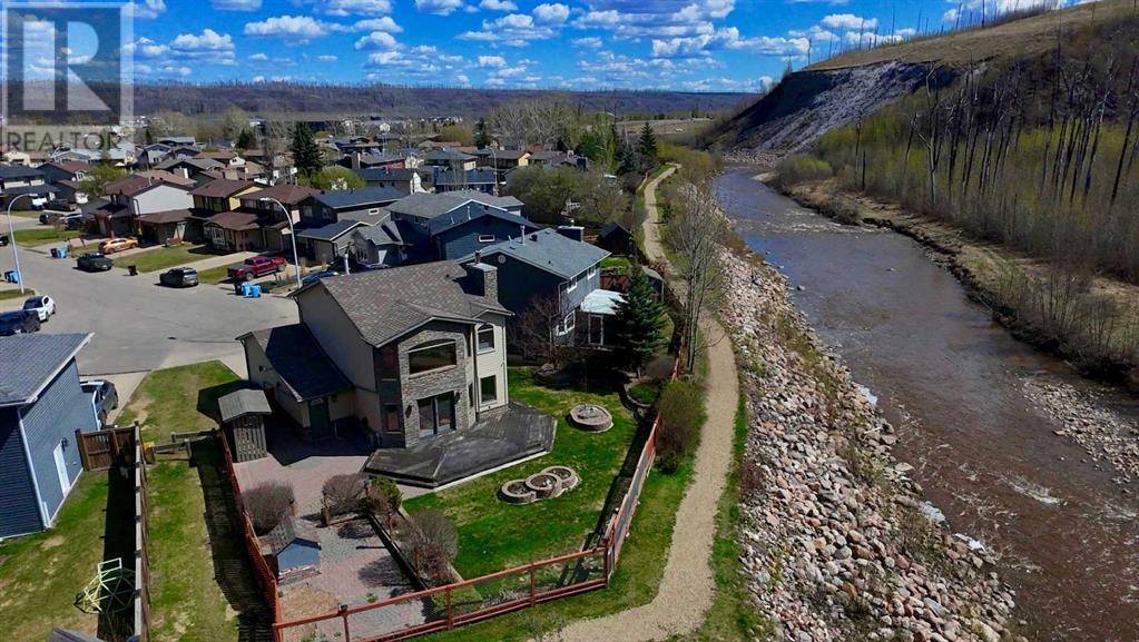 Fort Mcmurray, AB T9J1K1,122 GOODWIN Place