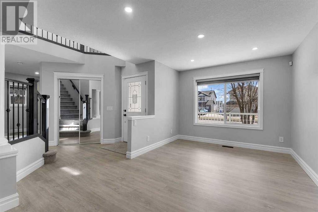 Chestermere, AB T1X1S3,248 Willowmere Close