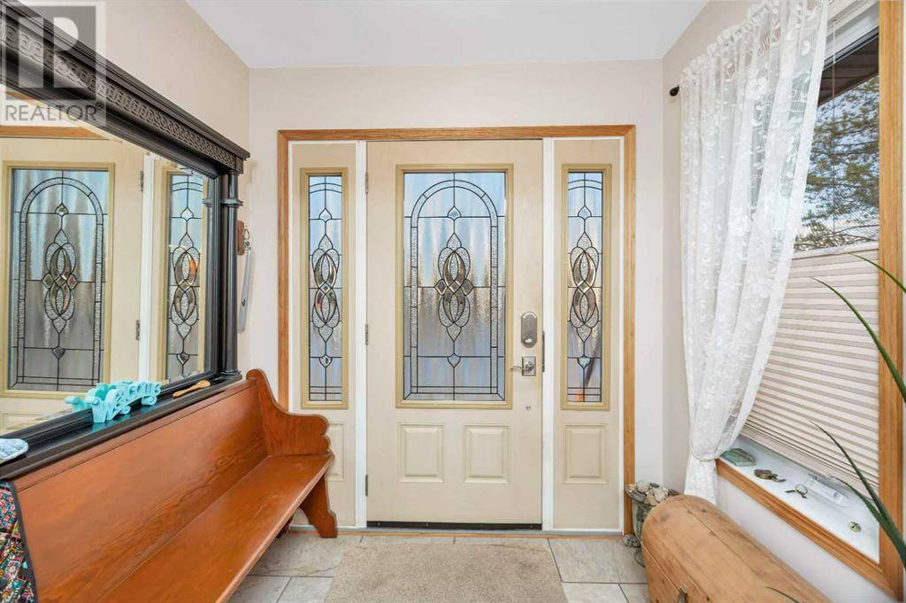 Red Deer, AB T4R2L9,4 Brookes Crescent