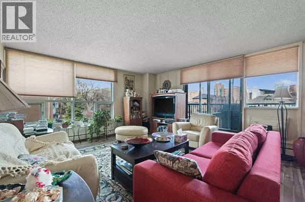 Calgary, AB T2S0K8,2A, 133 25 Avenue SW