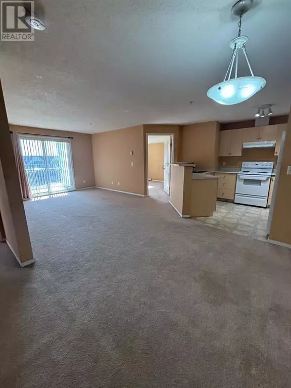 Calgary, AB T2Z0B5,3318, 10 Prestwick Bay SE
