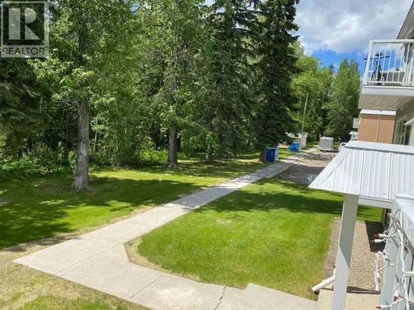 Edson, AB T7E1A2,7, 414 41 Street