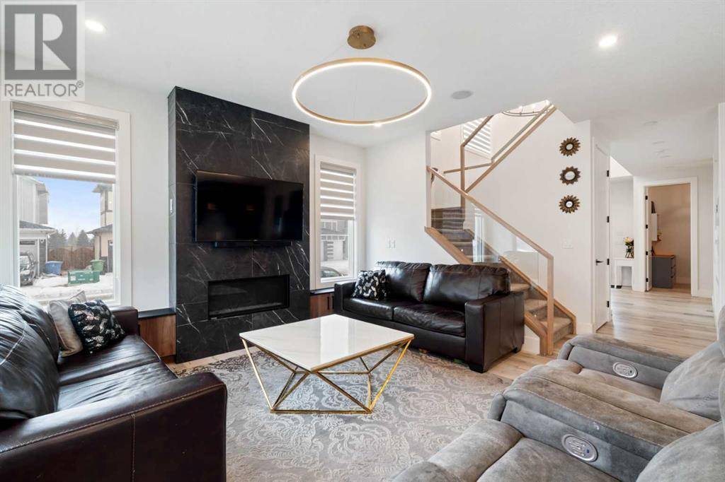 Chestermere, AB T1X1Y8,123 Sandpiper Park