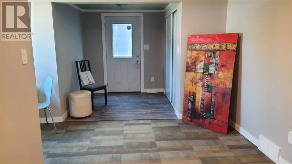 Drumheller, AB T0J0Y9,41 2 Avenue N