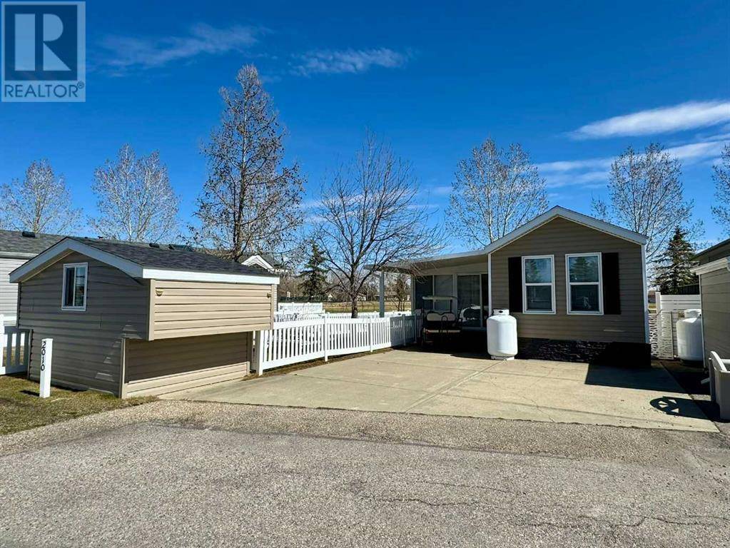 2010, 35468 Range Road 30, Rural Red Deer County, AB T4G0M3