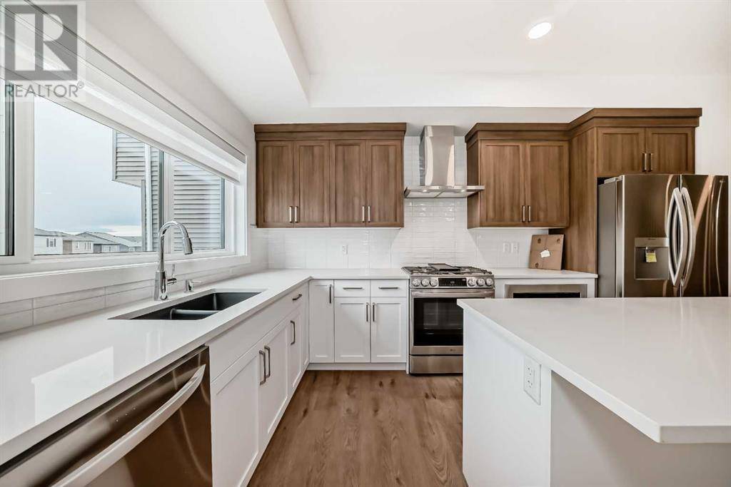 Calgary, AB T2X5V1,131 LEGACY REACH Court SE
