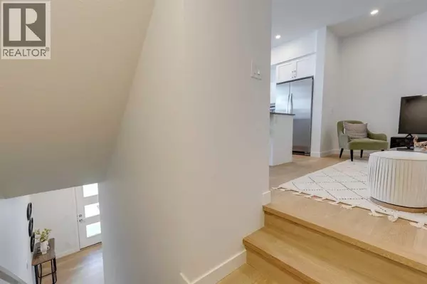 Calgary, AB T2A7Y9,303, 65 Belvedere Point SE